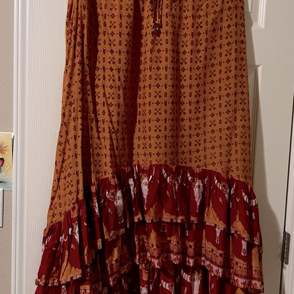 Purchase, Offer or Trade House of Skye Skirt listed Spell for exposure - Picture 4 of 7